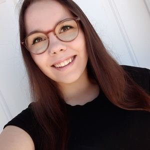 Meet your Posher, Allyson